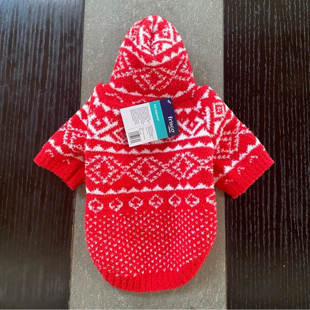 NWT Red and White Patterned Cat and Small Dog Sweater